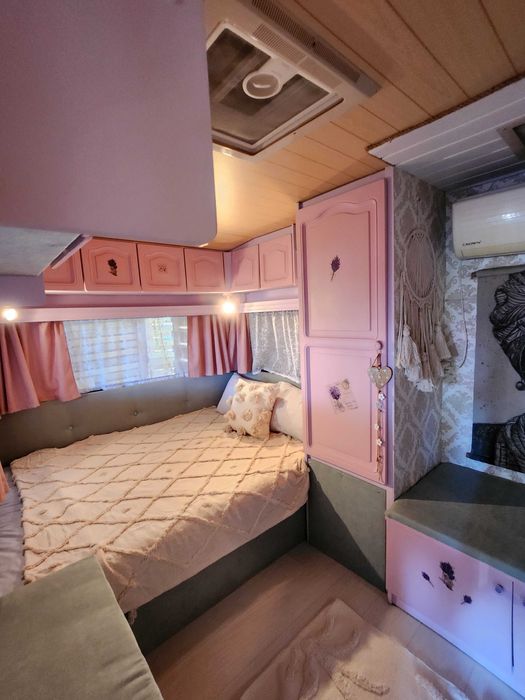 Продава се Каравана  KNAUS