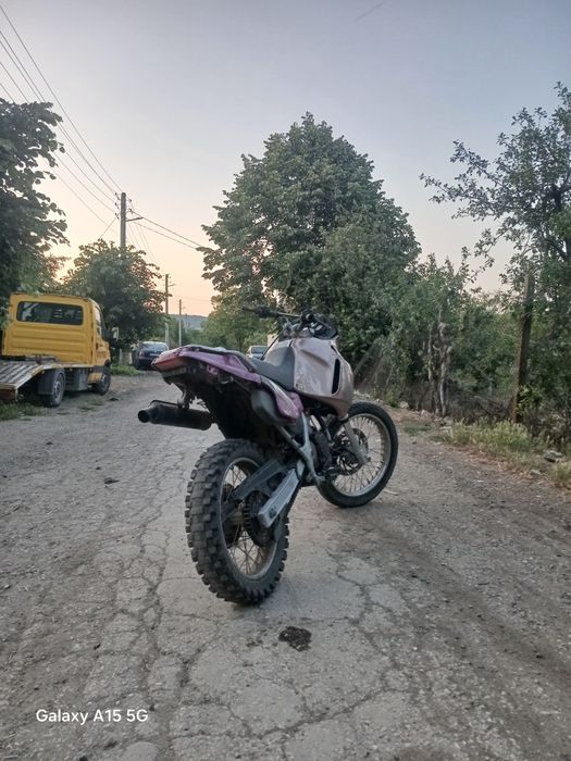 Априлия пегасо 125