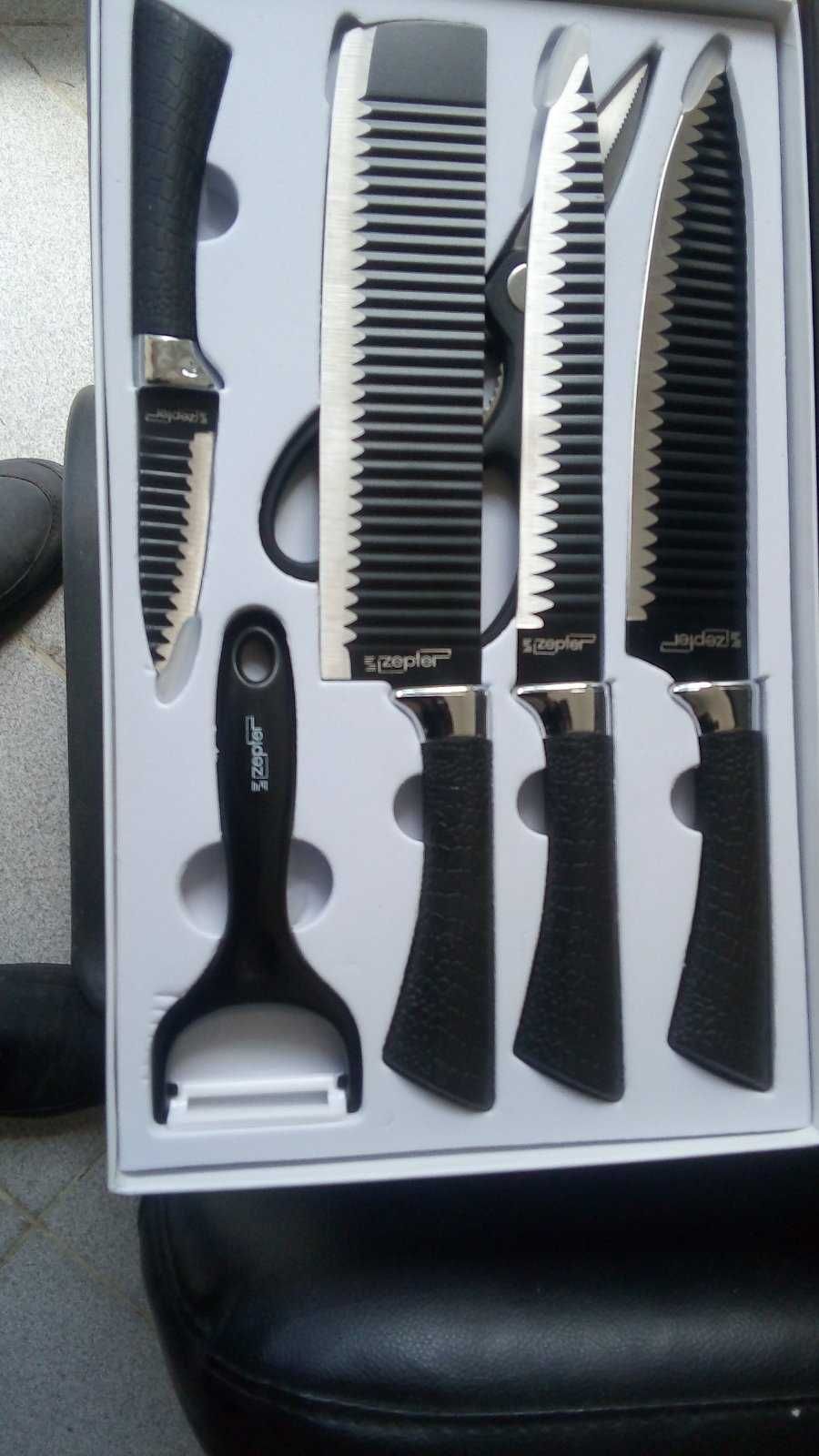 Комплект ножове за кухнята