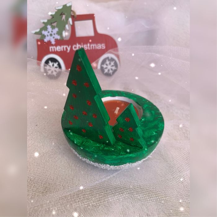 Коледна украса (свещник,малки къщички за декорация,коледни играчки)