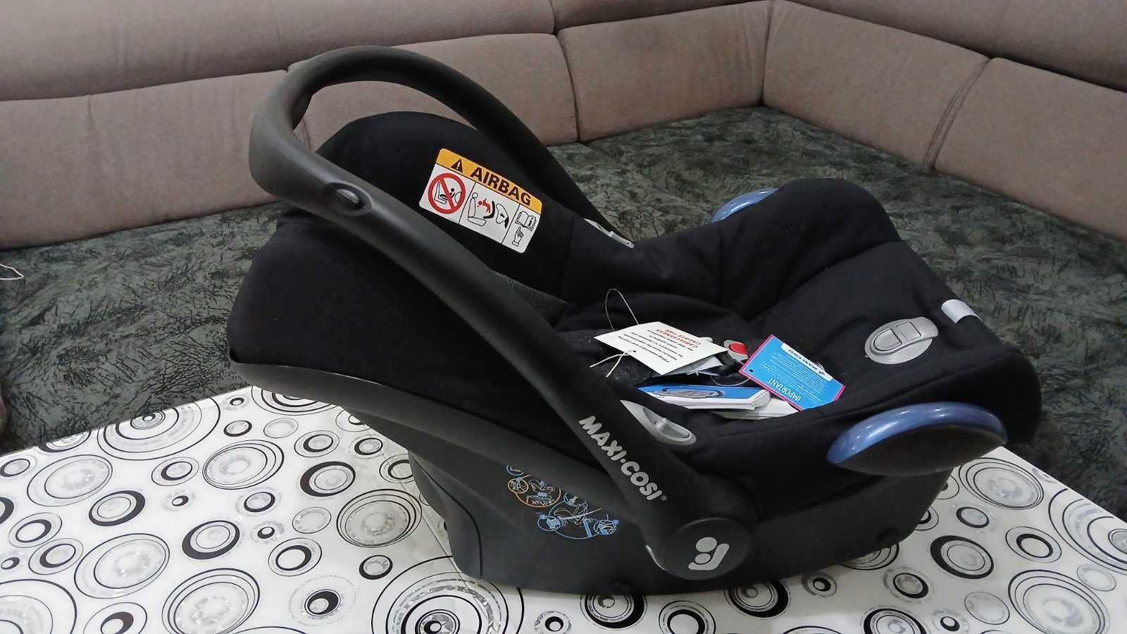 Столче за детска количка Maxi Cosi CabrioFix  от 0 до 13 кг, черно