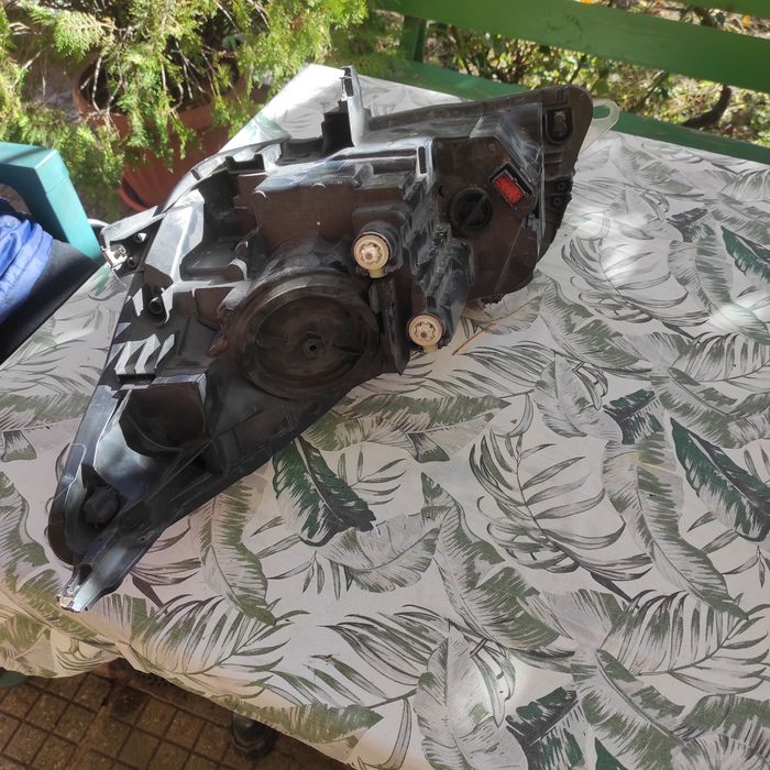 Opel Insignia Фарове