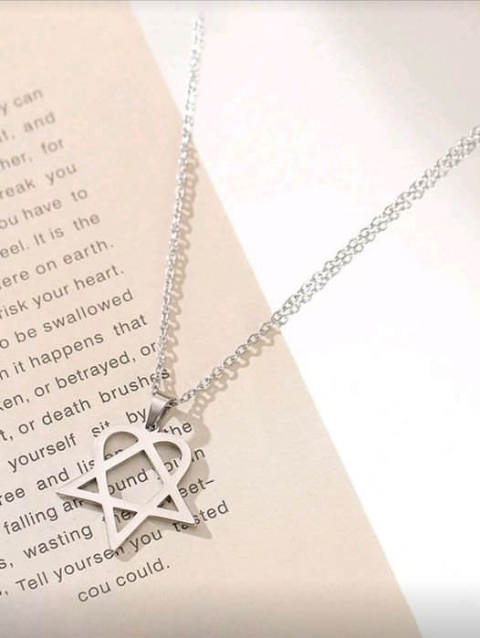 Heart Necklace, opium, y2k, drip