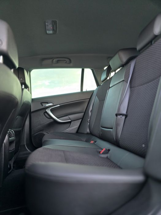 Opel Insignia Country Tourer 2.0crdi 4x4