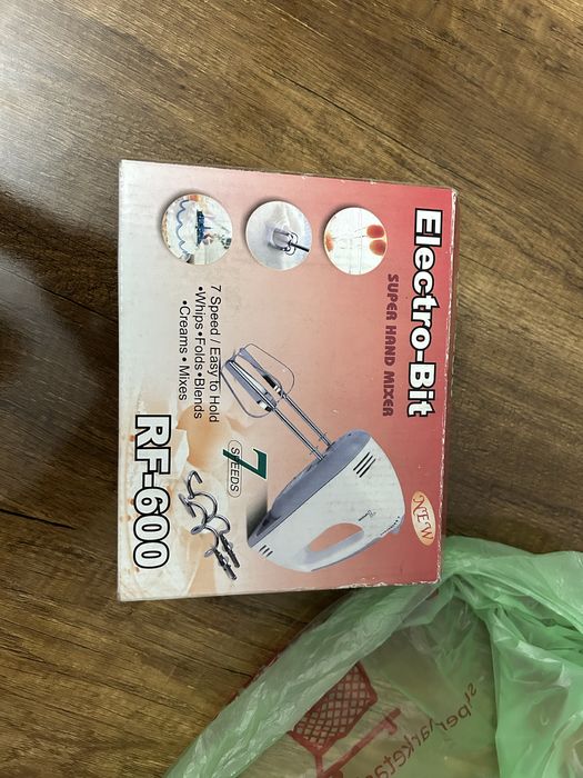 Вафельница Tefal-made in France..и гриль и орешница.3/1