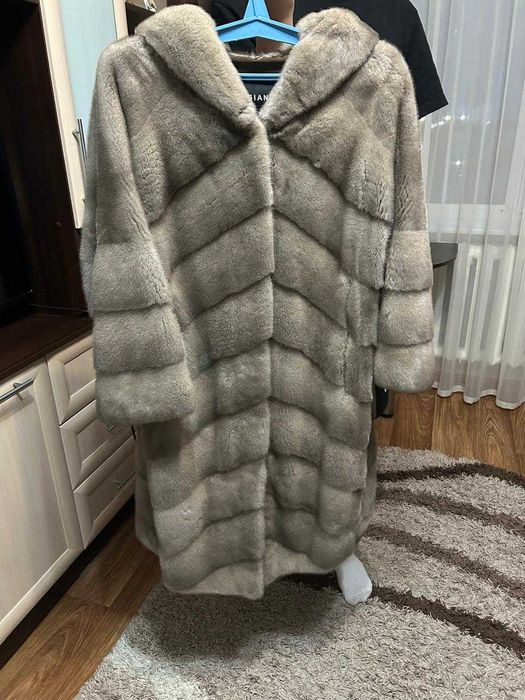 Продам новую норковую шубу