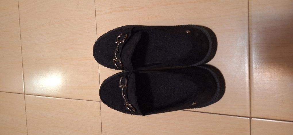 Черни Обувки тип Лоуфъри (Loafers) Черно/Сребърно 39