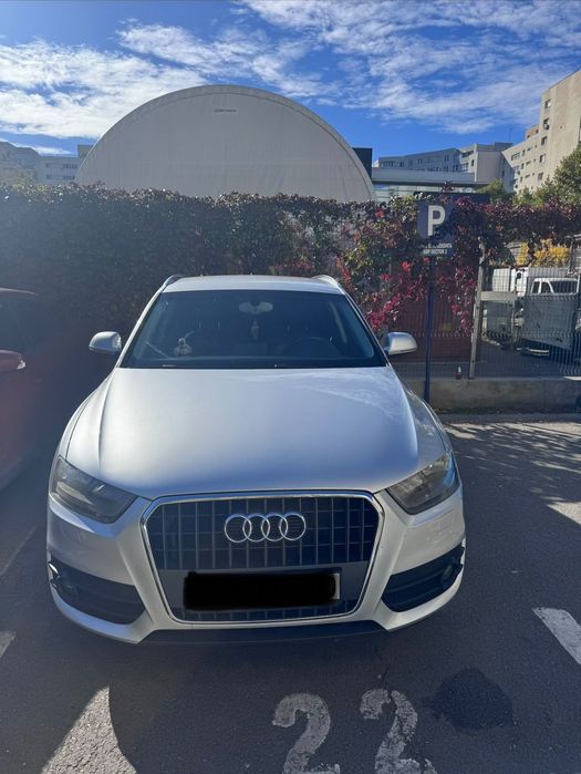 Audi Q3 Audi Q3 diesel cutie manuala