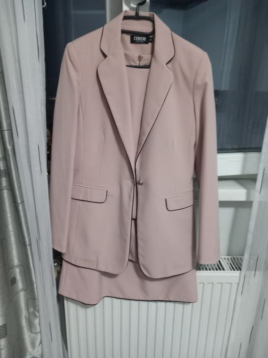 Rochie cu sacou condiții foarte bune