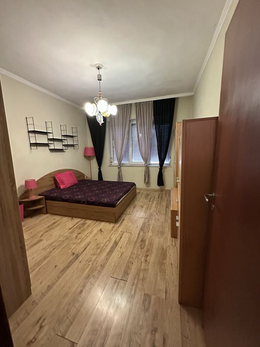 Продава се Тристаен апартамент в Стара Загора, Център - 72 кв.м за 1806 €/кв.м - Снимка #4
