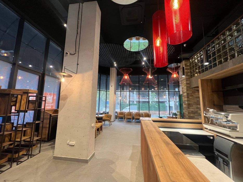 Продажа помещения 442 кв новостройке на ул С. Азимова
Состояние : евро