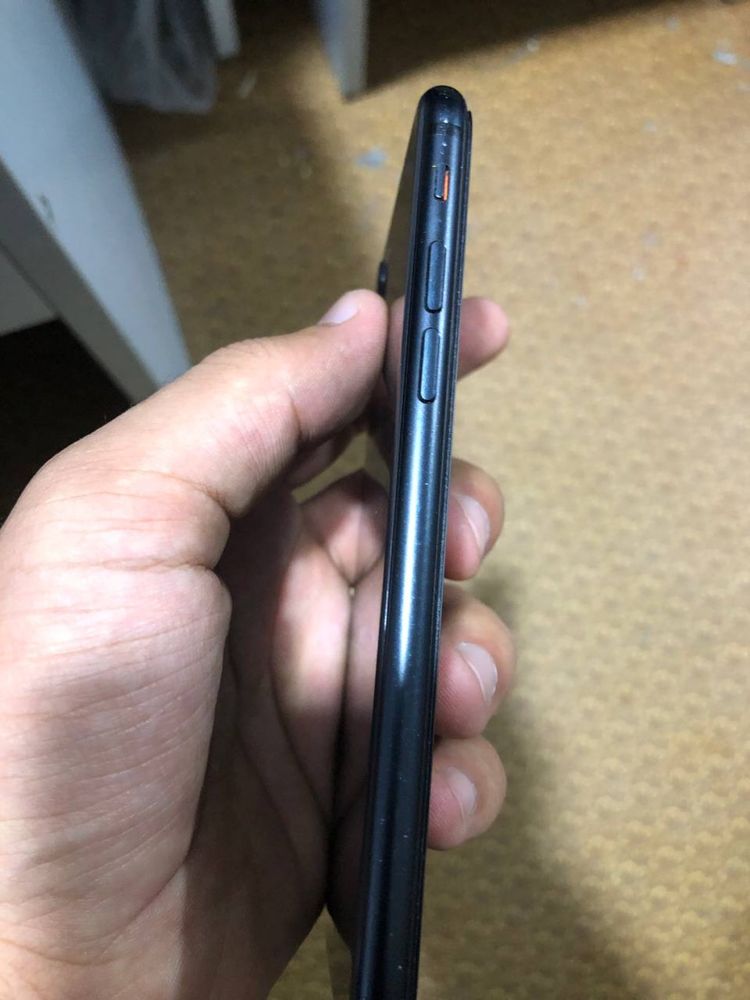 Iphone SE Kafolati bor