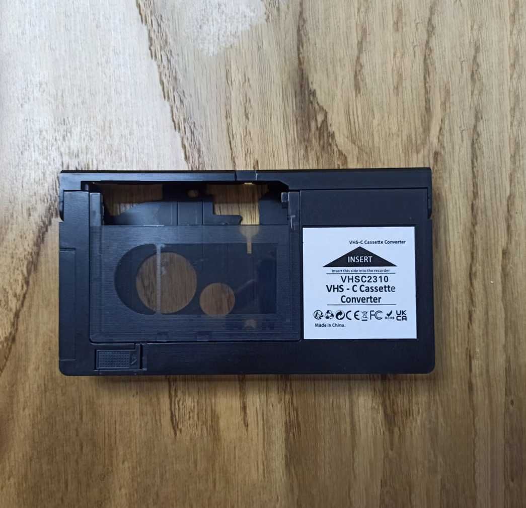 Адаптер переходник с видео кассет VHS-C на VHS