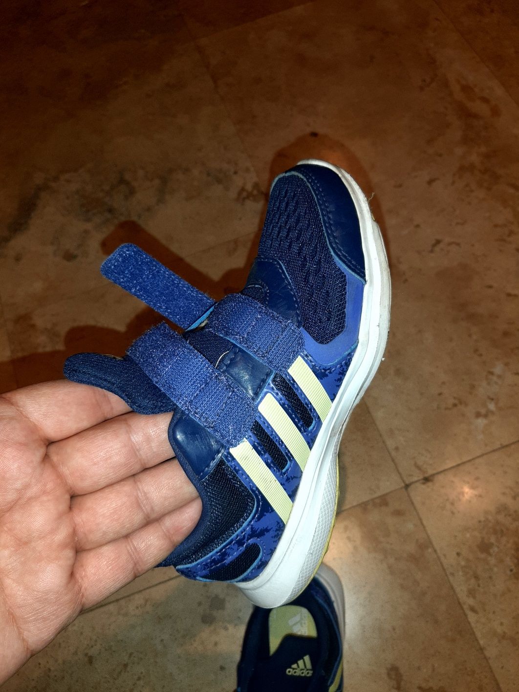 Adidasi Adidas nr 29