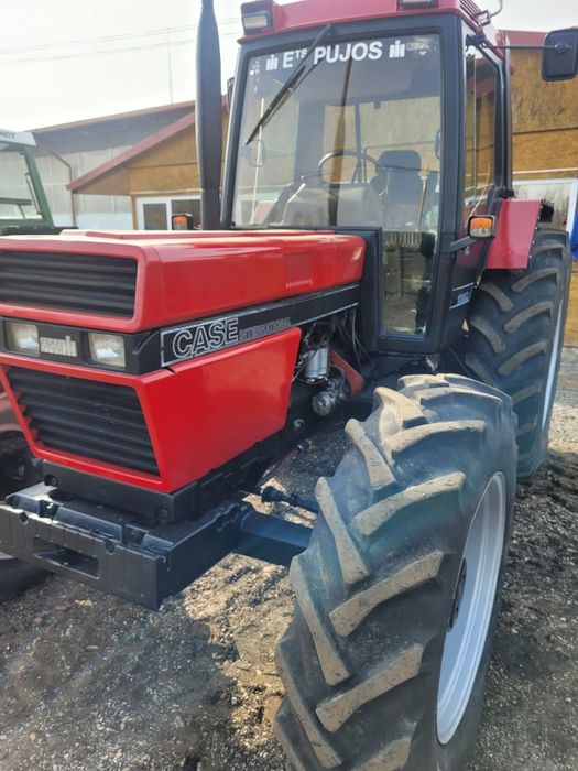 Case Internațional 1056 XL 4x4  Stare Impecabila Acte Import