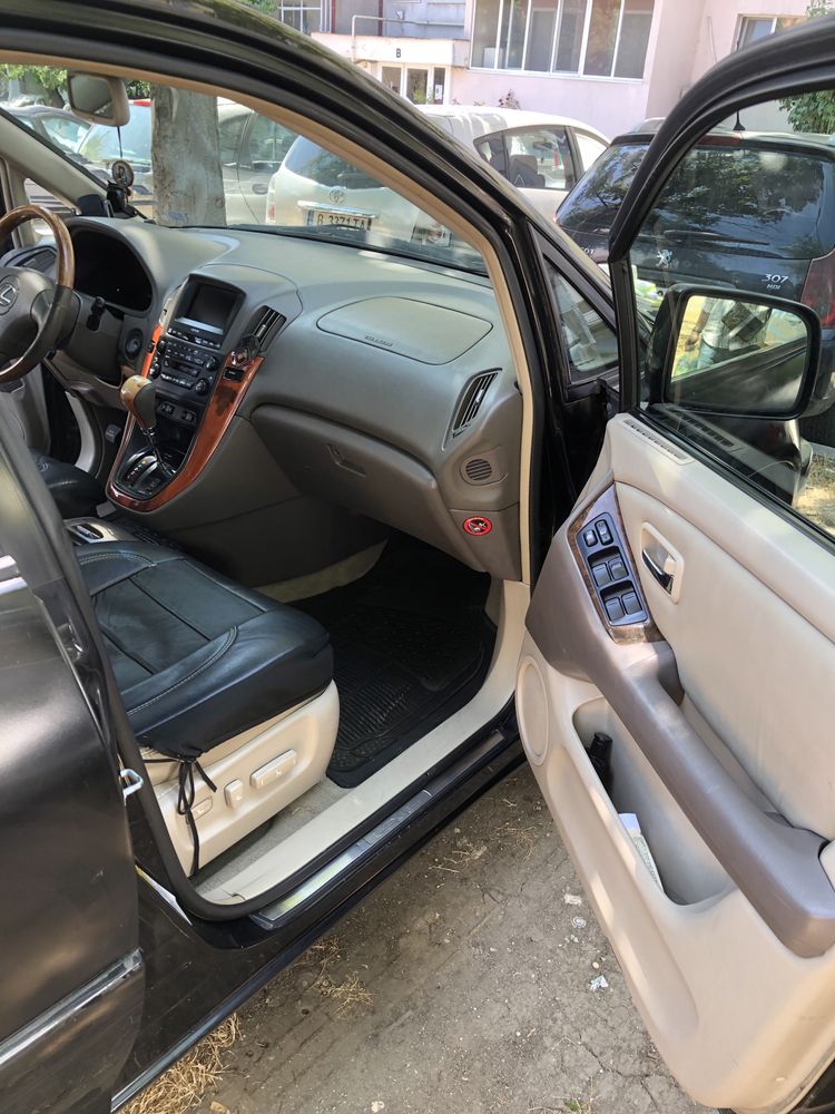 Продавам Lexus RX 300 газ /бензин