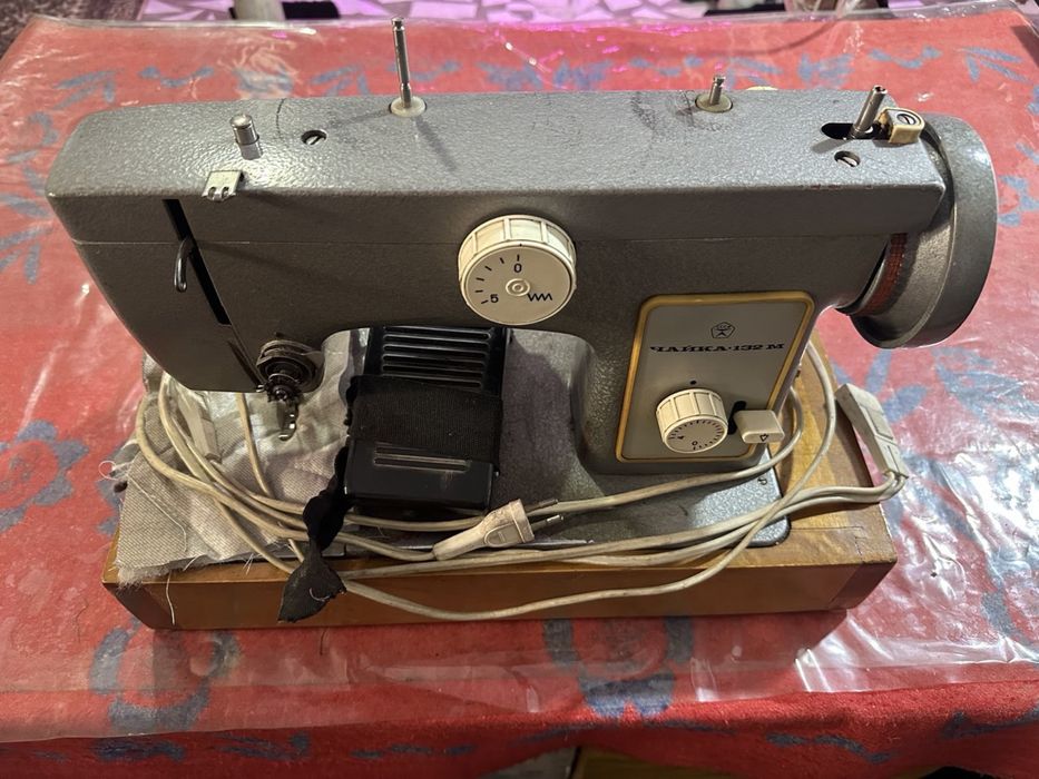 Швейная машина чайка 132 М