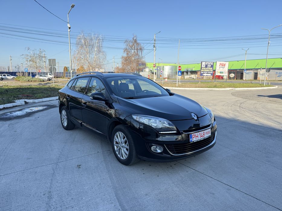 Renault Megane Bose 2013 , 1.5 dci , Carte Service ,Raport Nap !!
