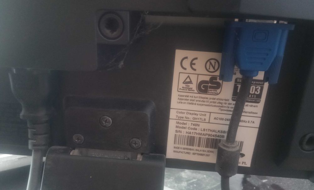 Монитор SAMSUNG SyncMaster 740N - 17 инча