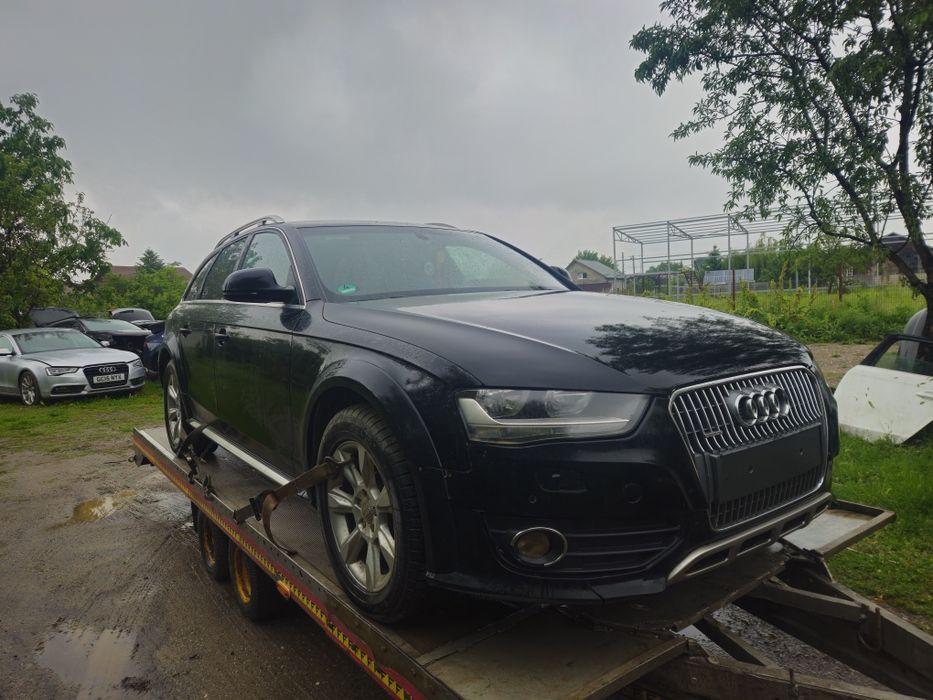 dezmembrez audi a4 allroad b8.5 CGLC