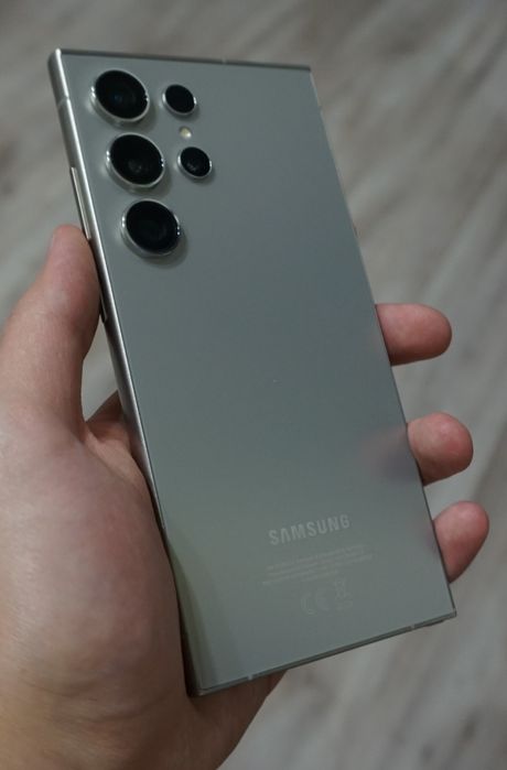 Продам Samsung S24 Ultra
