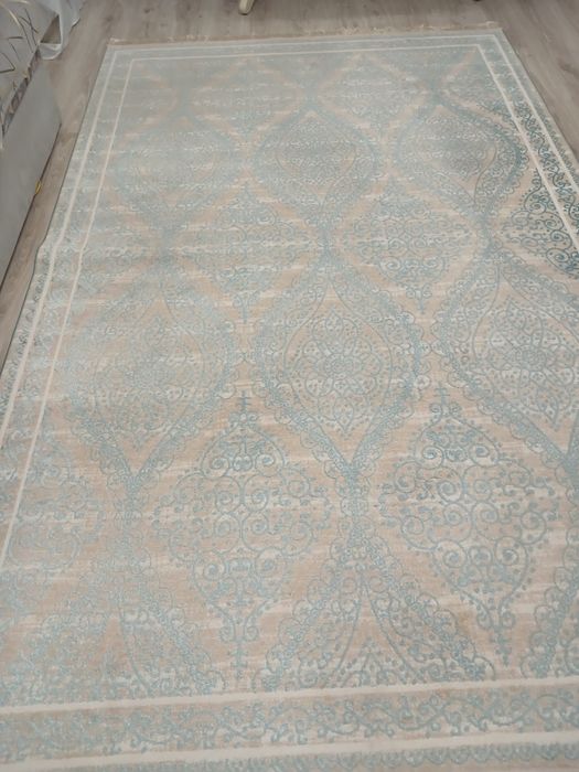 Продам ковер 2×3 пр-во Турция