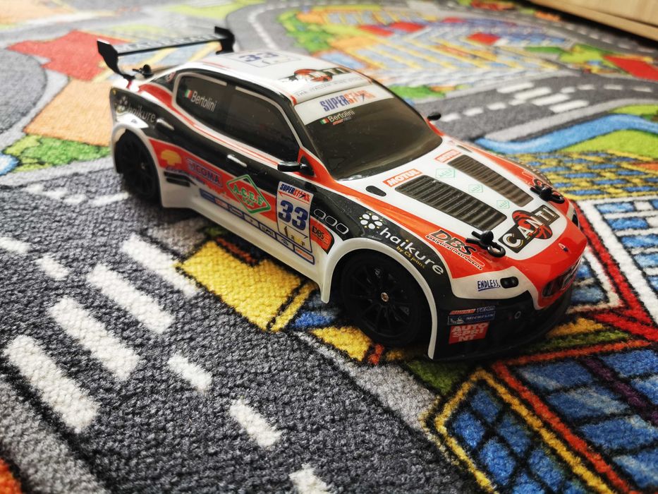 Masina cu telecomanda Maserati 4Channels, 2.4 GHz, 1:16