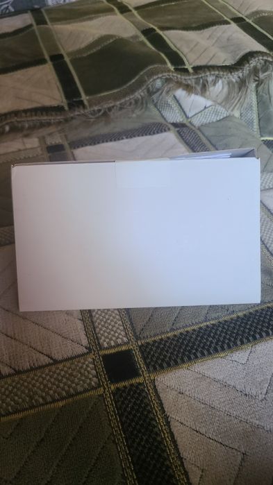 Stație de încărcare wireless 3-în-1 Setty – Telefon, Ceas, Căști – Nou