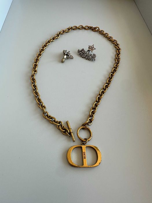 Bijuterii Dior minimaliste cu cristale