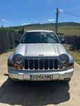 Vând Jeep cherokee