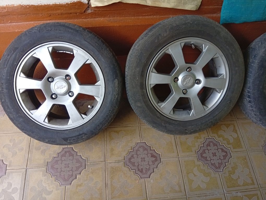 Disk 15 razmer xolati ideal singan tirishinia olgan joyi yoʻq jentira