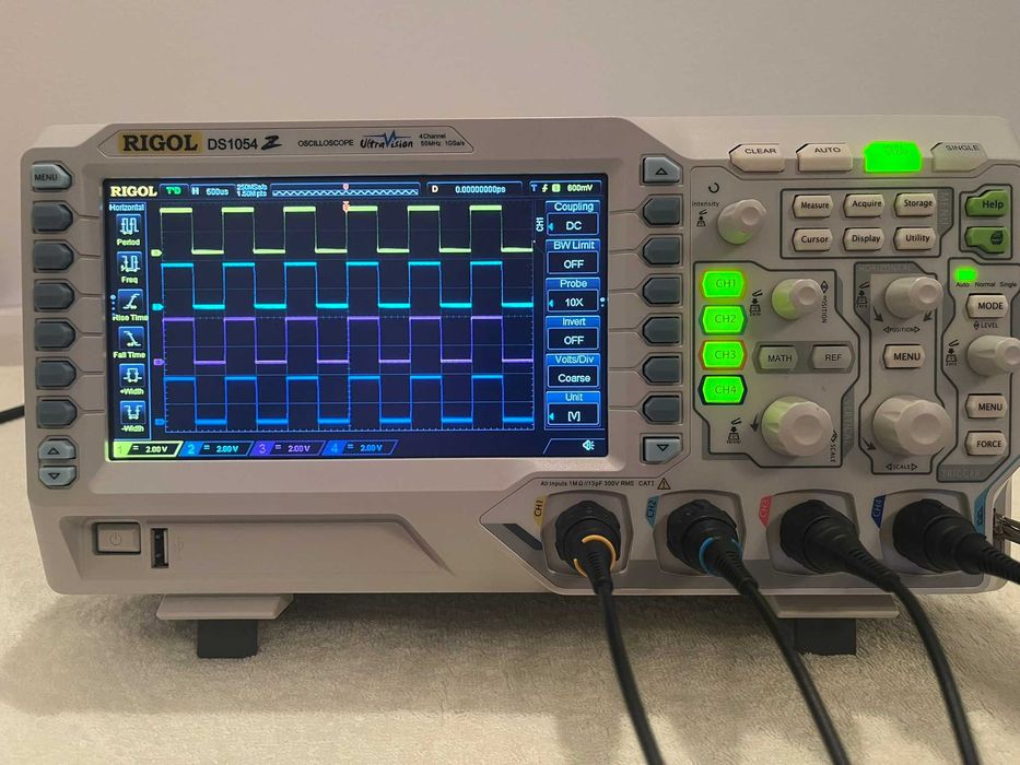 Osciloscop 4 canale 50MHz Rigol DS1054z #1