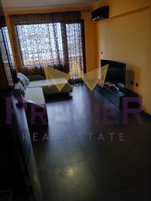 Дава се под наем Двустаен апартамент в Варна, Възраждане 1 - 64 кв.м за 408 € - Снимка #2