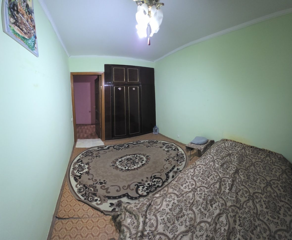 Срочно сдам 3 х ком кв центр