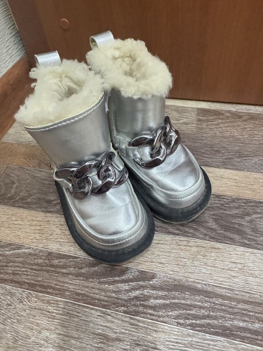 Детские зимние сапоги