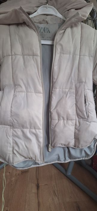 Четири броя якета..