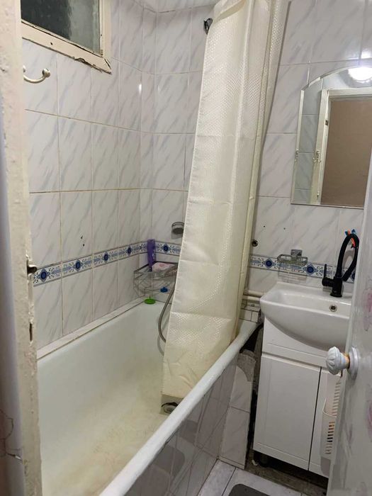 Срочно Продам 2х комн/4/4 Каракамиш 2/1.  2*