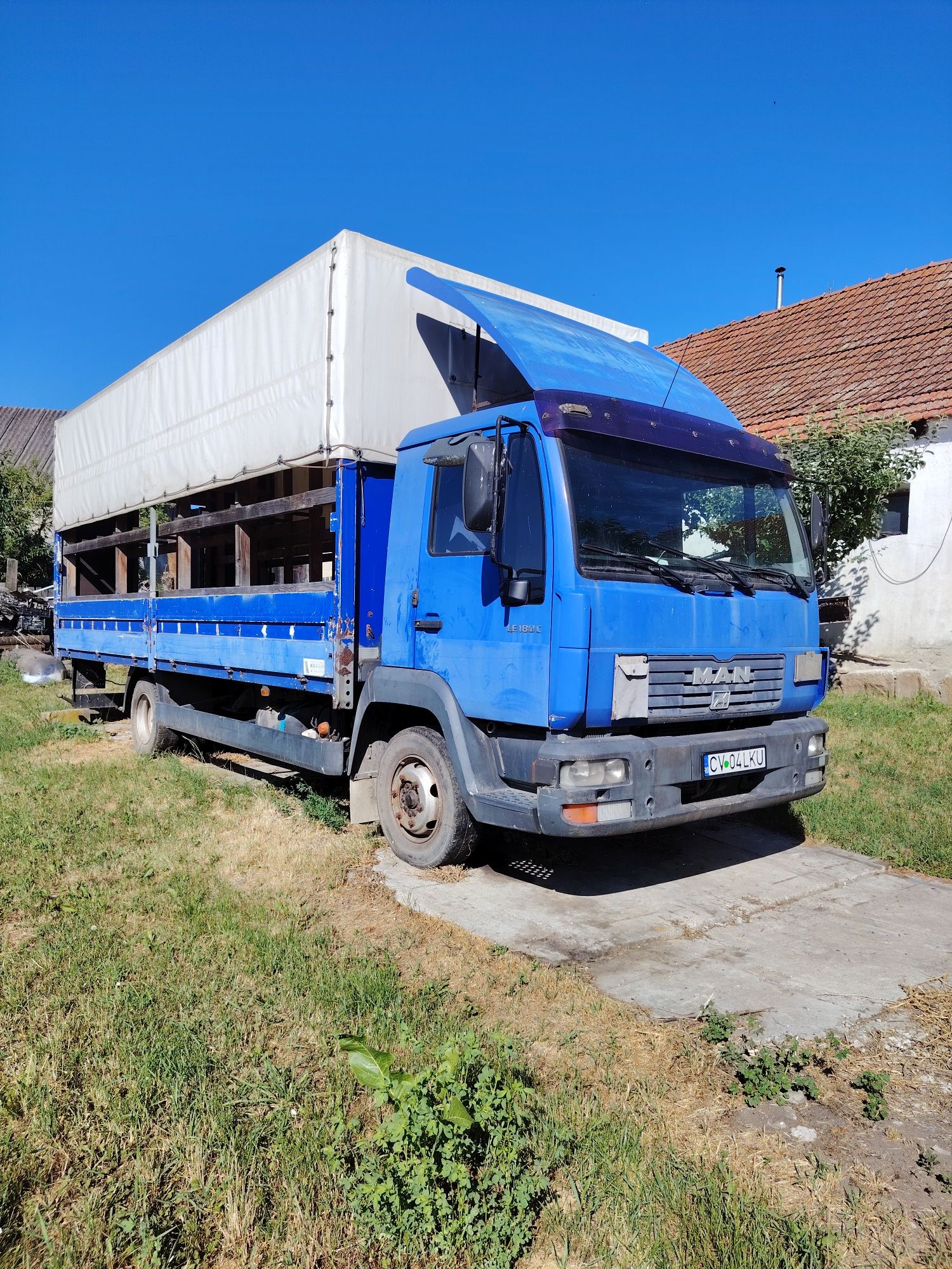 De vânzare camion apicol
