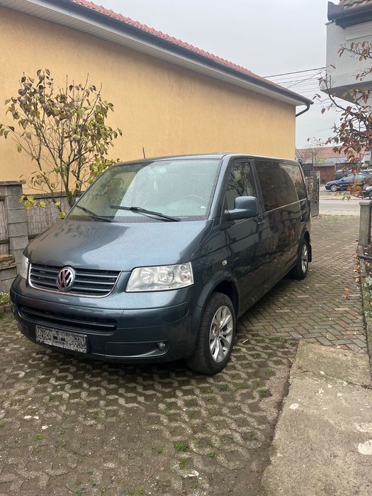 Volkswagen T5 Caravelle  Automatic