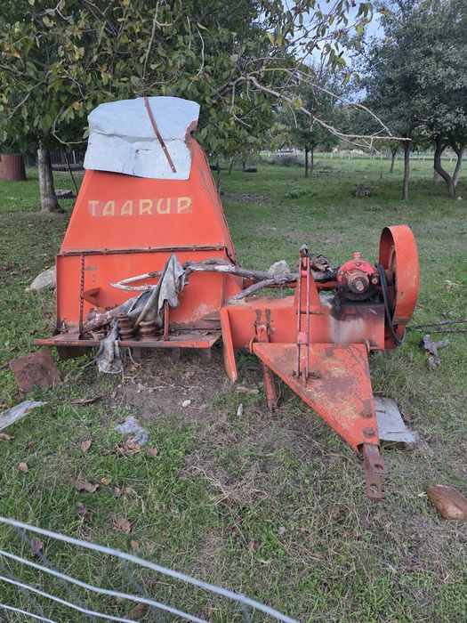 Tocator Resturi vegetale