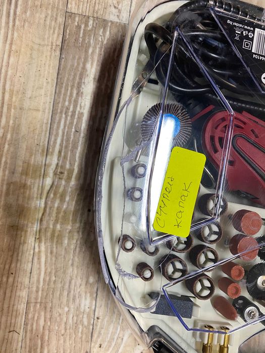 044104	Шлифовалка права 135W с жило 210 аксесоара RD-MG06D