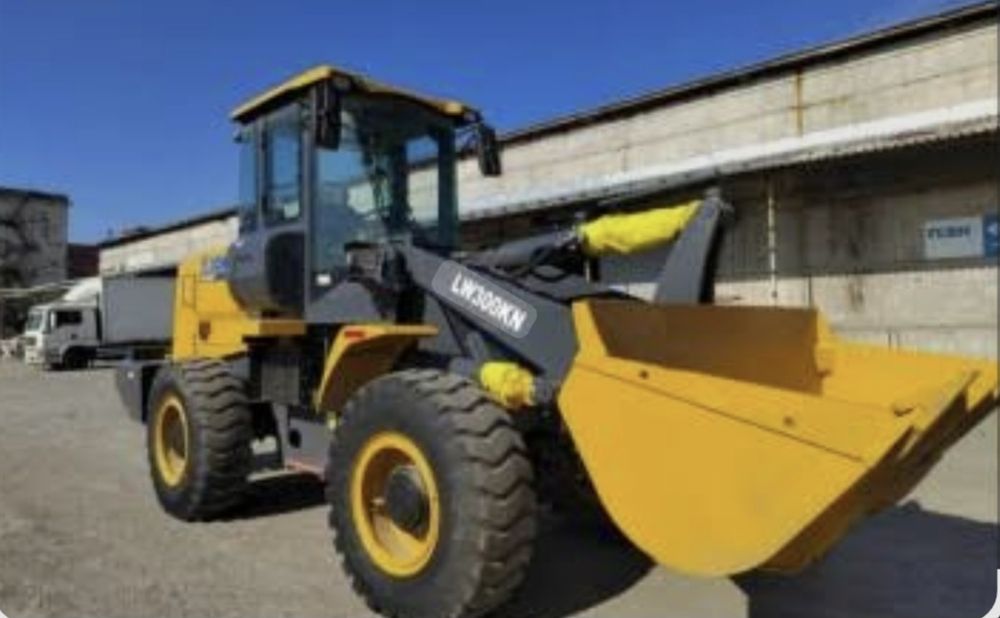 Услуги фронтального Погрузчика LW300. Уборка  снега, Погрузчика,