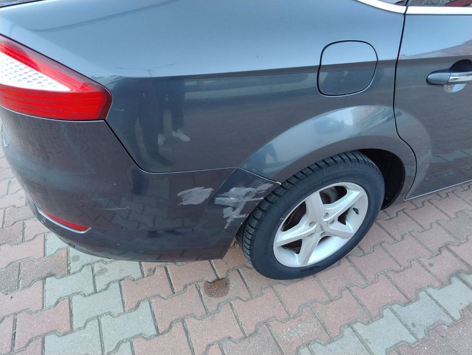 Ford Mondeo Mk4 Ghia2.0 TDCi 140 CP - Trapă - 2007