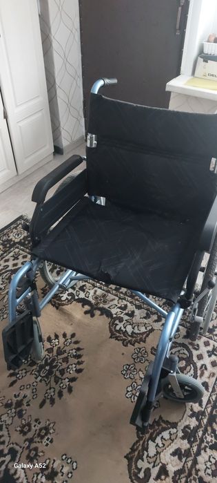 Коляска инвалидная прогулочная