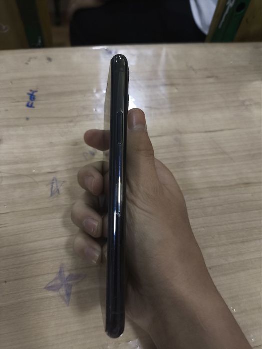 Iphone 11 pro kami bor srochna