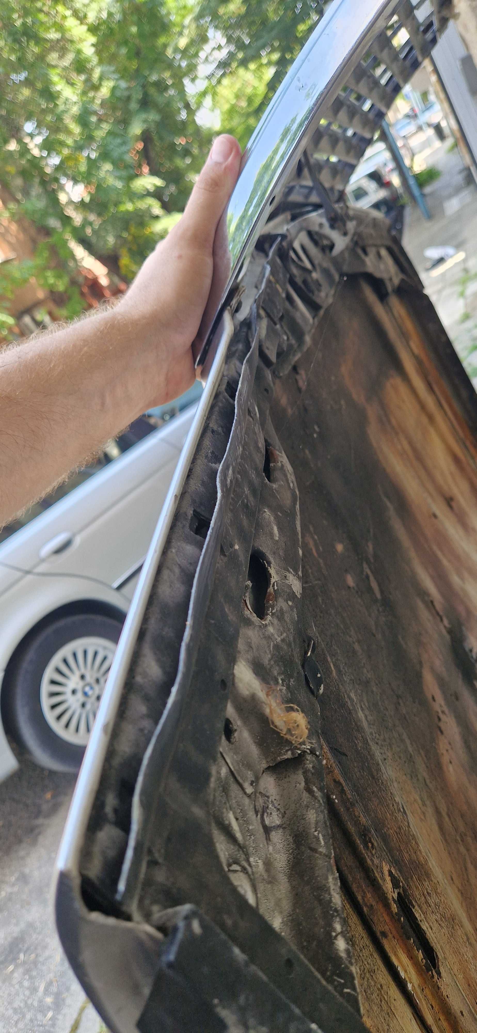 W124 преден капак преди фейс