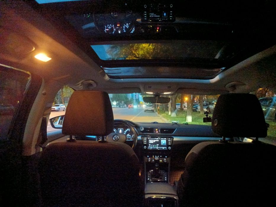 Skoda Superb Panoramă, Camera, Perdeluțe, Keyless entry/Go