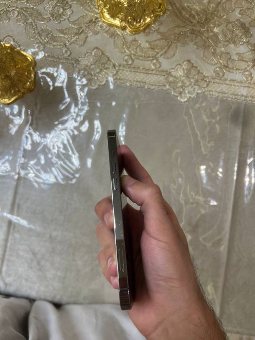 ayfon 12pro xolati ideal aybi yoq