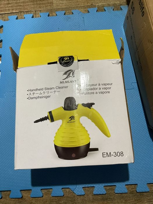 Aparat de curățat cu aburi
