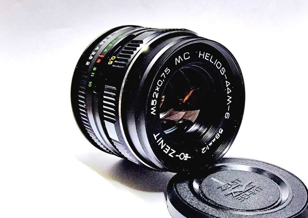 Объектив Гелиос 44-6 с переходником на Canon